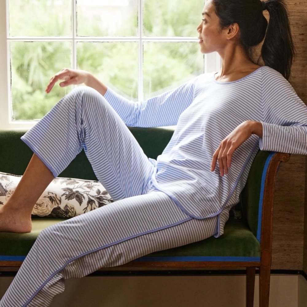 Lake Pima Long Set in Hydrangea